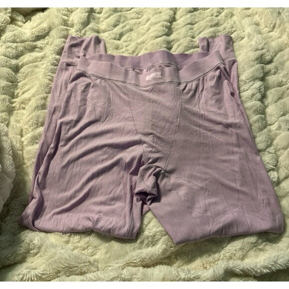 Skims soft lounge leggings sugar plum - Picture 5 of 5